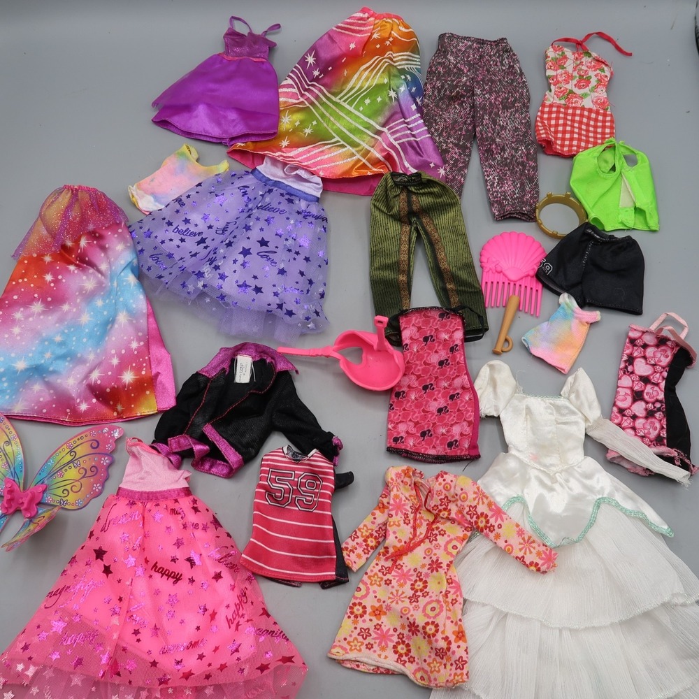 Lot Of Barbie Clothes Dress Outfit lot Modern